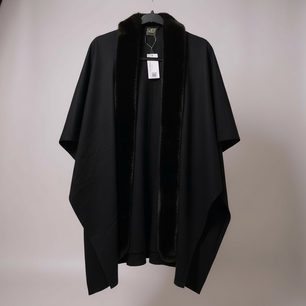 NWT Echo Women’s‎ Faux Fur Trim Fine Guage Black Cape Wrap Shawl Poncho Coat
